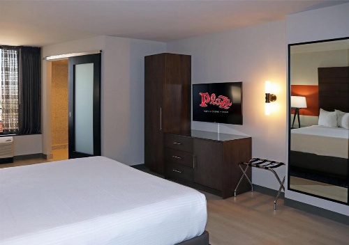 Plaza Hotel & Casino image 36
